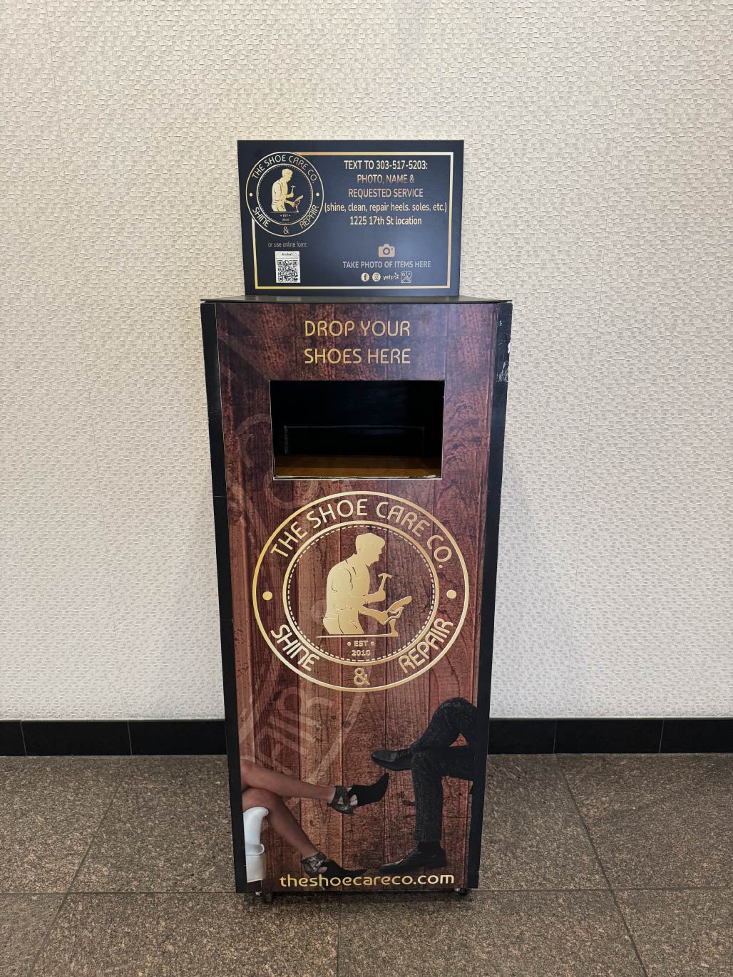 shoe shine image
